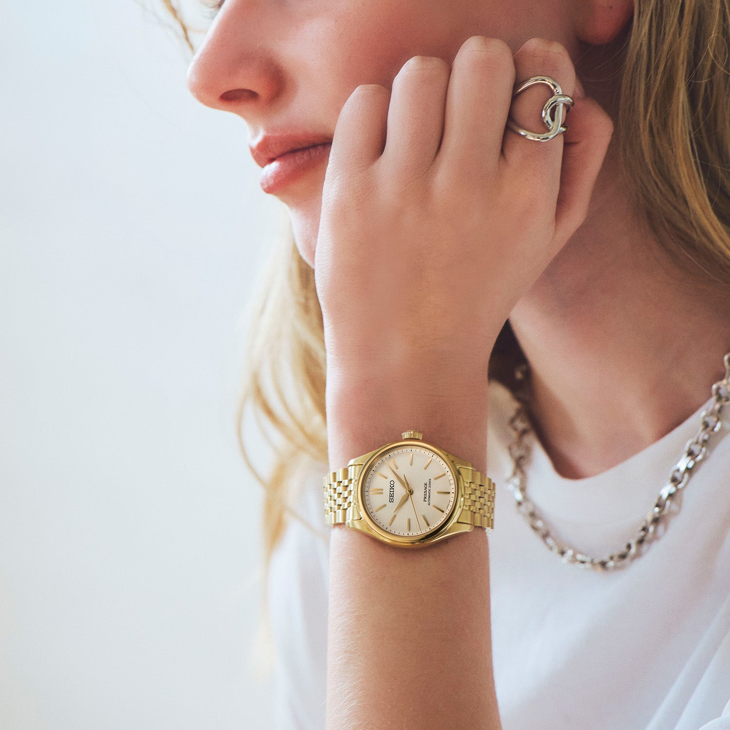 DETAIL241660